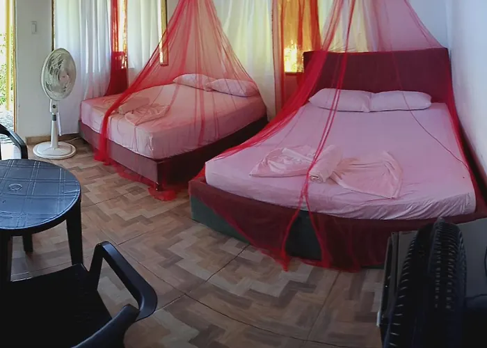 Hostal Zirumake Dentro del Parque Tayrona